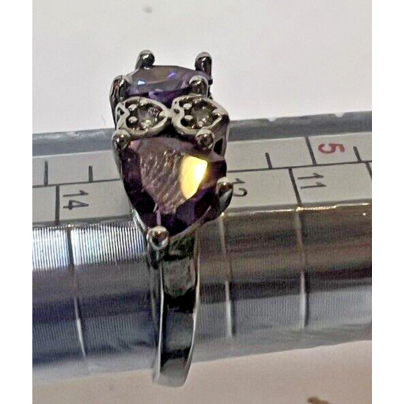 Silver Tone‎ Purple double Heart Glass Rhinestone Ring Sz 6 - Picture 2 of 5